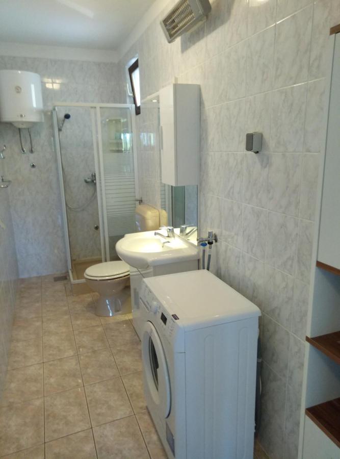Apartments Tessa 77 메덜린 외부 사진